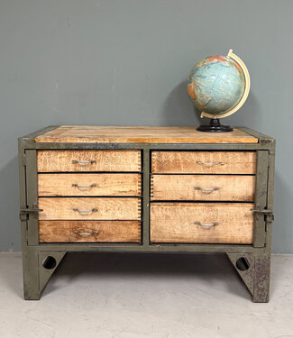 retro meubels tweedehands